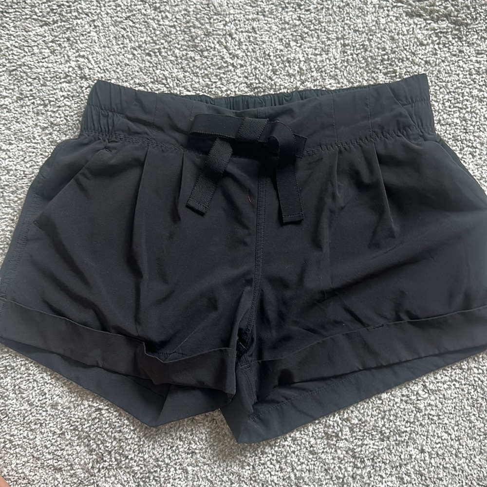 Lululemon Spring Break Away Short